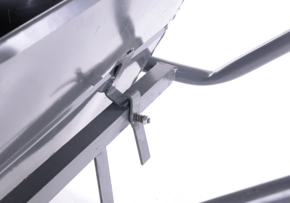 koleba_japonka_taczka_dwukolowa_wozek_paszowy_malowany_DSC_9109