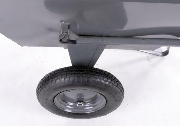 koleba_japonka_taczka_dwukolowa_wozek_paszowy_malowany_DSC_9117